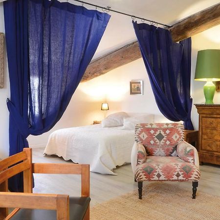 La Tour Bouigas Apartment L'Isle-sur-la-Sorgue Bagian luar foto