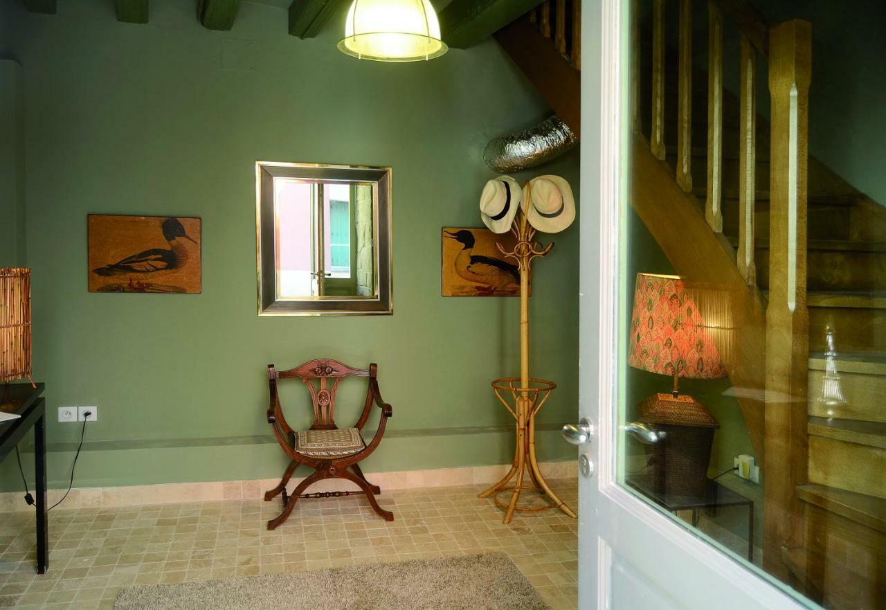 La Tour Bouigas Apartment L'Isle-sur-la-Sorgue Bagian luar foto